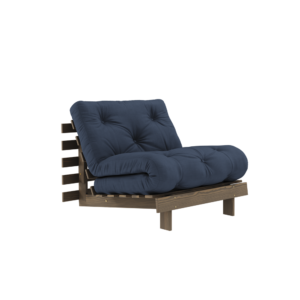 KARUP DESIGN Námořnicky modré rozkládací křeslo ROOTS s konstrukcí z tmavě hnědého dřeva